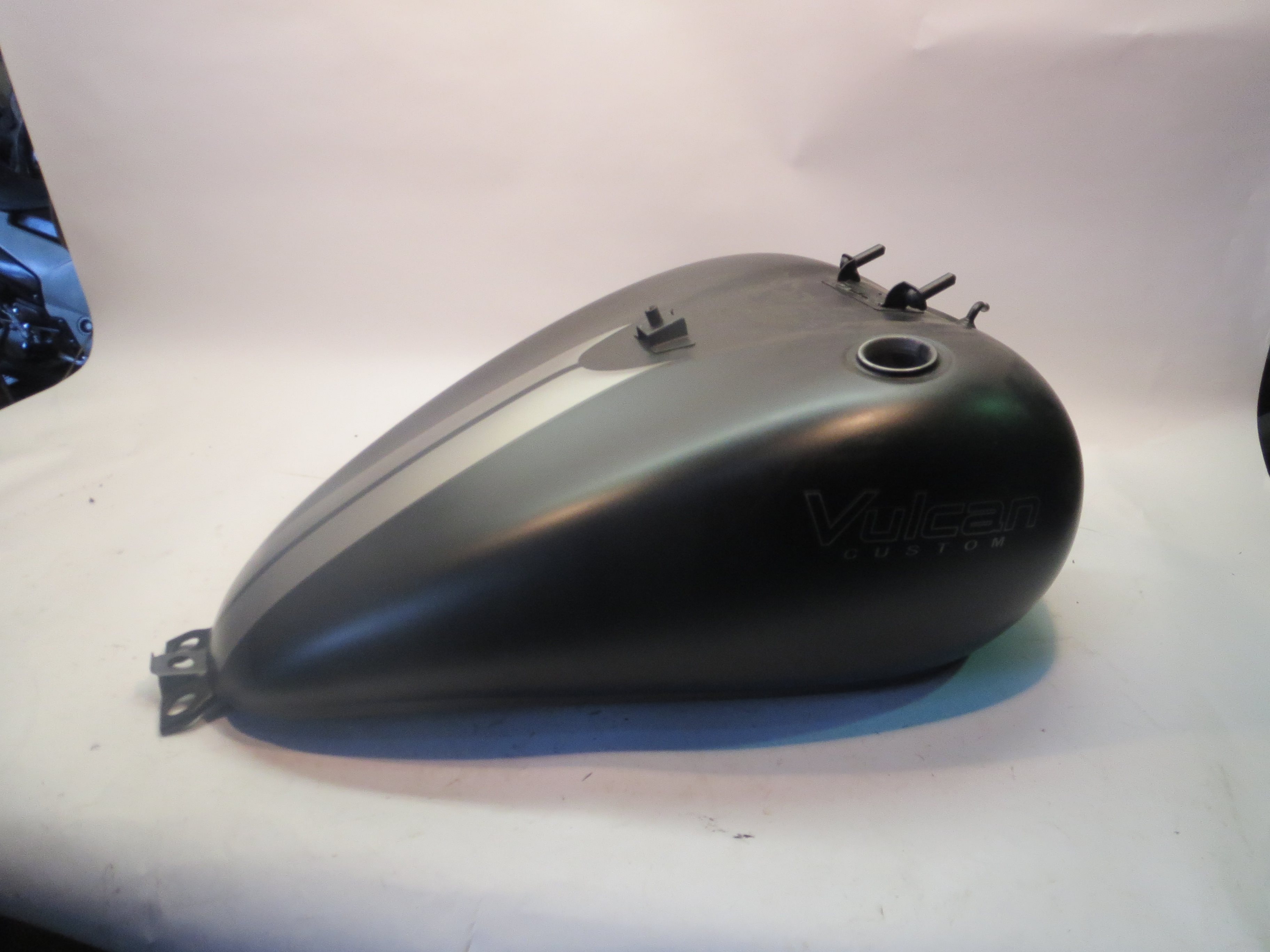 Kawasaki Vulcan 1500 Fuel Tank Capacity