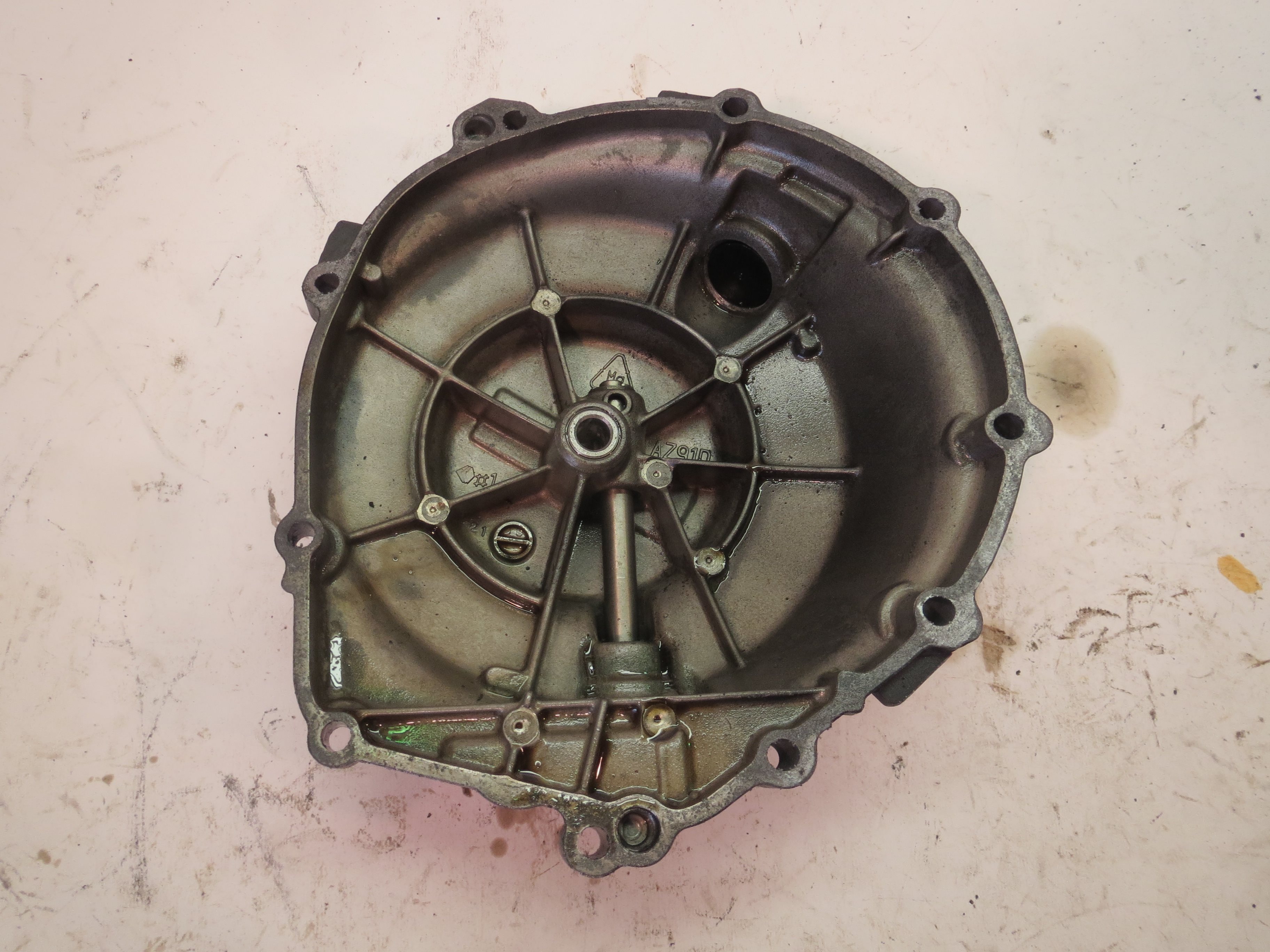 yamaha r3 clear clutch cover