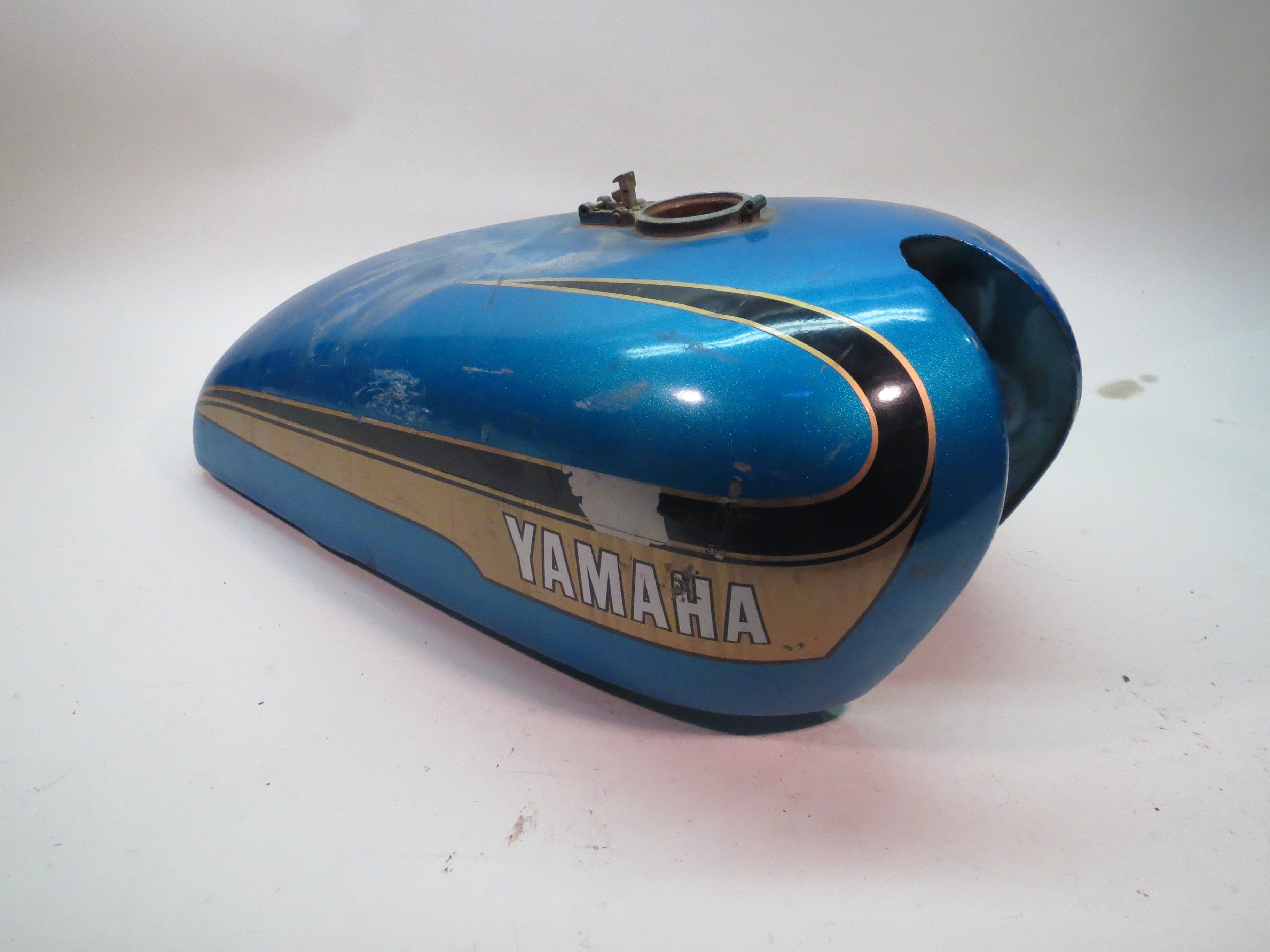 Yamaha TX650 Gas Fuel Petrol Tank 73 - 74